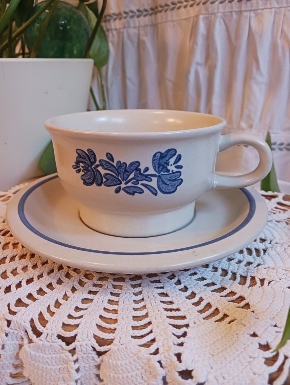 Pfaltzgraff Vintage Yorktowne Cup And Saucer Set USA EUC Blue Cottagecore